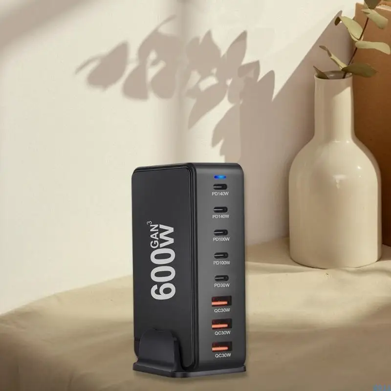 R91A 600W USB C Charging Hub 8 Port Rapid للأجهزة اللوحية الهواتف الذكية 8 أجهزة محول شحن في وقت واحد
