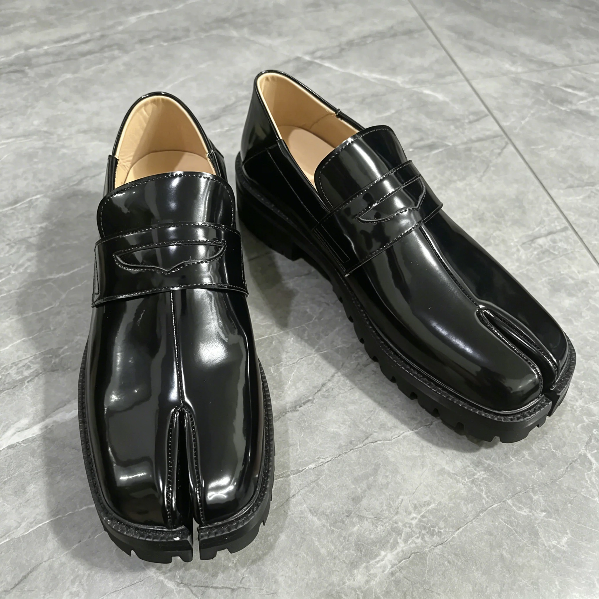Men's Black Patent Leather Tabi Split Toe Loafers Chunky Platform Penny Shoes Slip-On Casual Business Shoes for Men