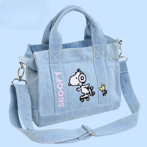 Borsa tote in denim Kawaii Snoopy Borsa a tracolla per pranzo con ricamo per studenti di animazione dei cartoni animati