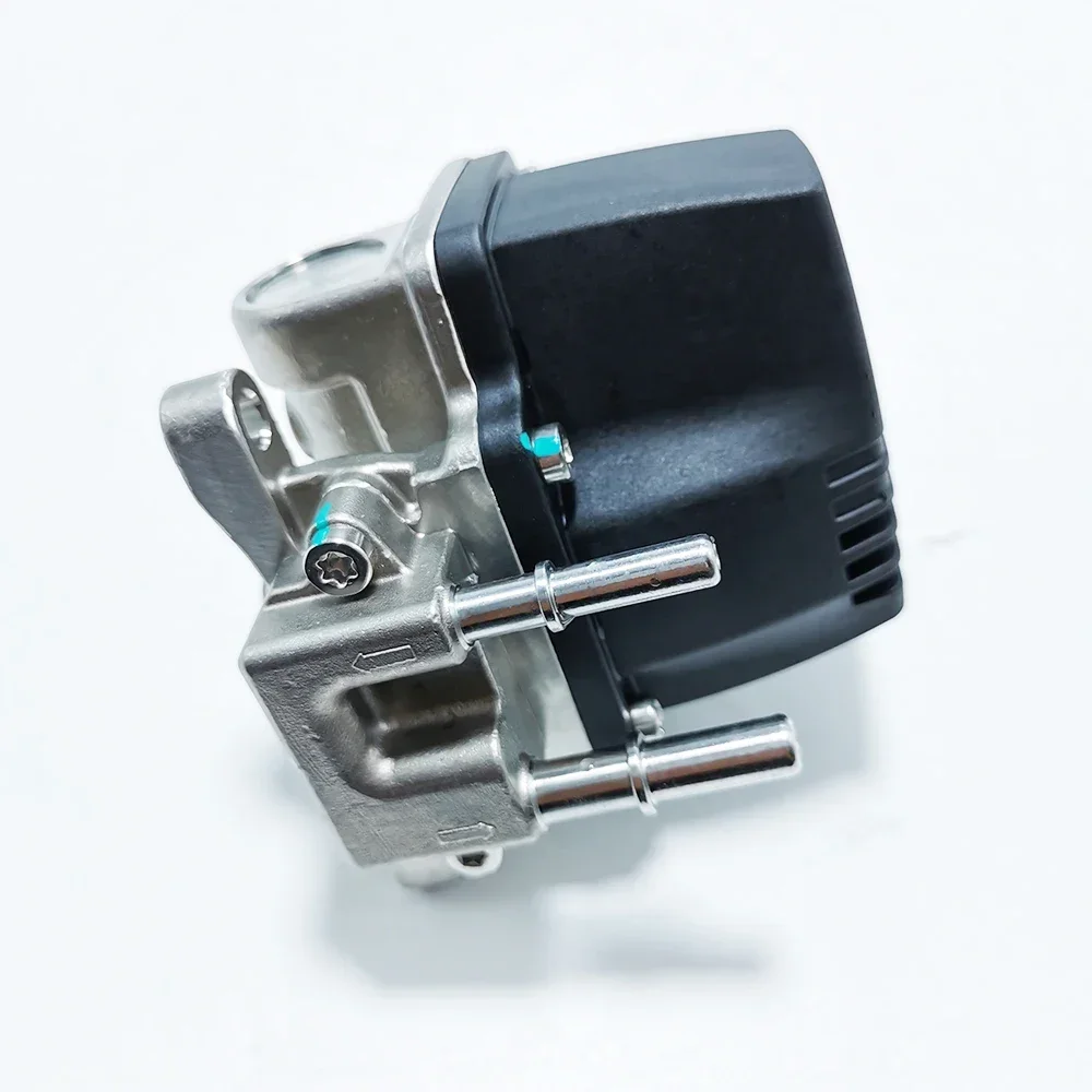 High quality New For 2722701 2095566 Ureum Nozzle Is Geschikt Voor  Zware Vrachtwagen