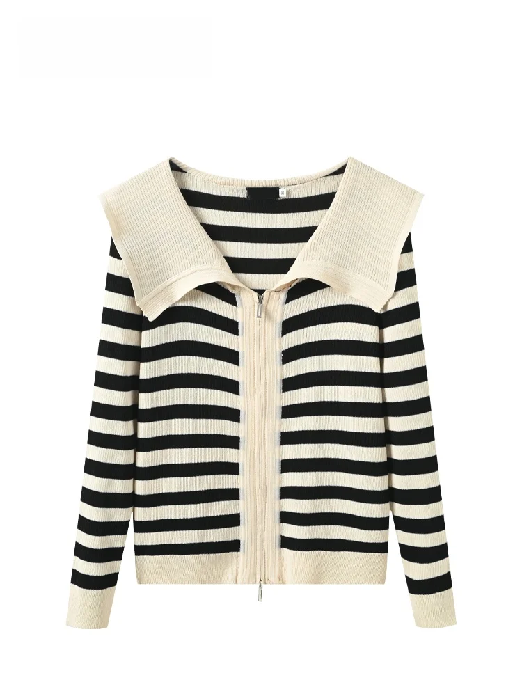 

plus Size Women's Navy Collar Striped Long Sleeve T-Shirt Fashionable Design Spring Early Casual Style Knitted Top for plus Size
