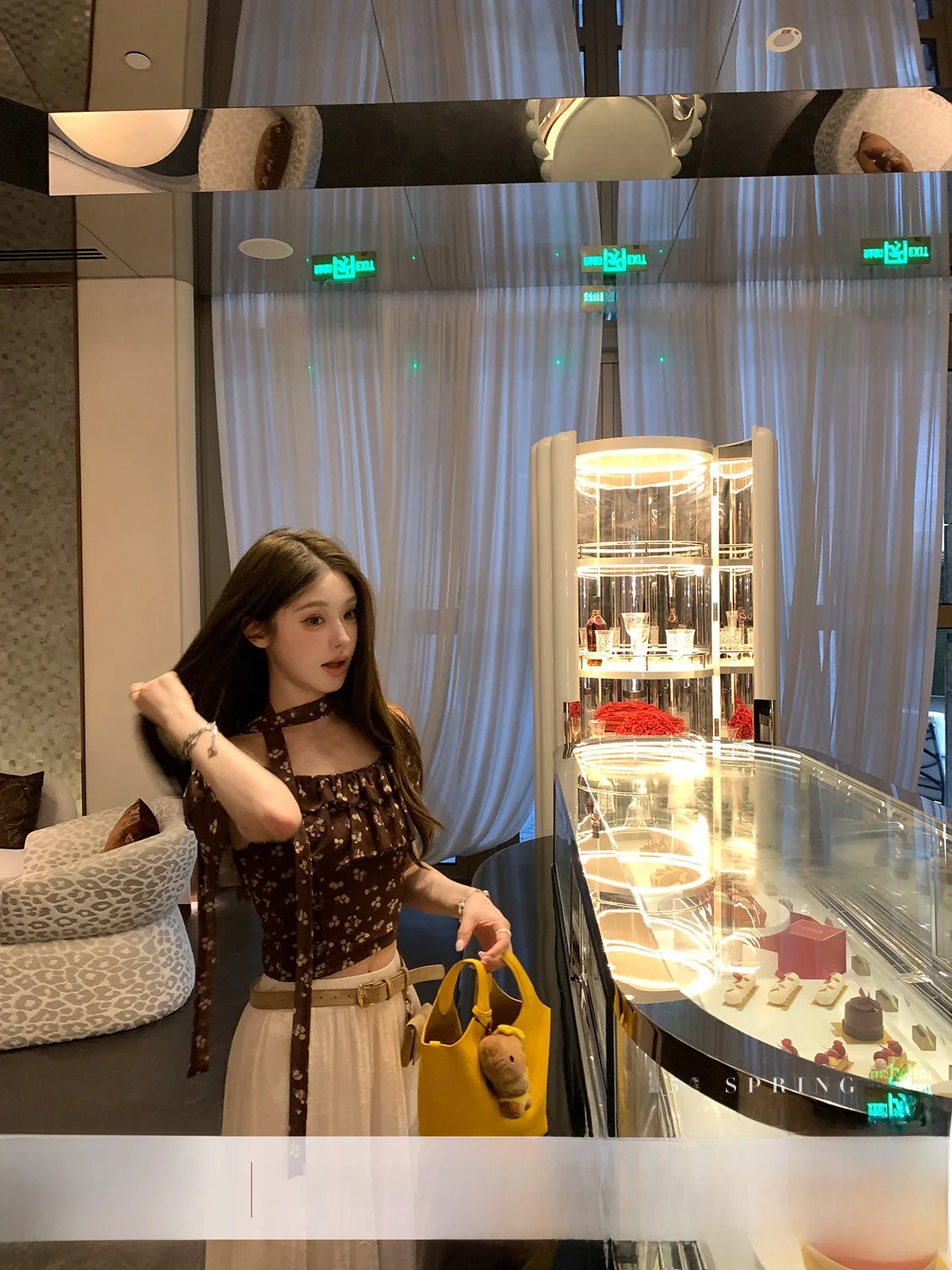 

Топ YOLI Zhang Yuli Wild Berries Diary с цветочным принтом, на одно плечо, с эффектом похудения, короткий рукав, в корейском стиле, для повседневной носки