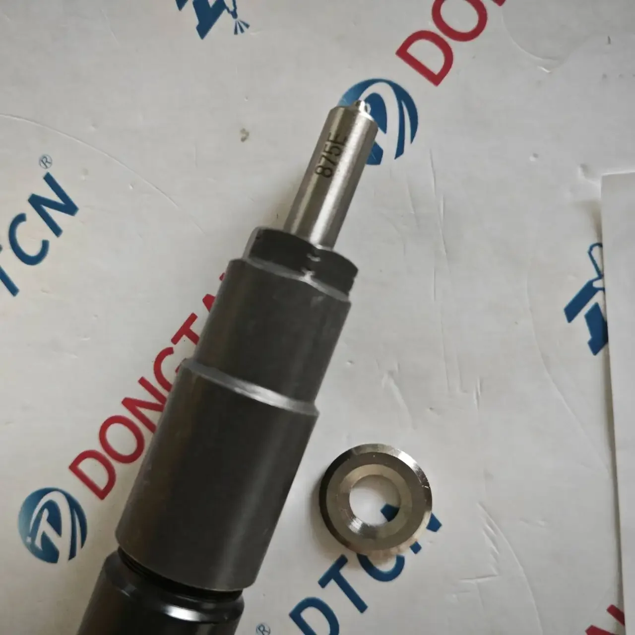 Iniettore Common Rail 095000-5760 1465A054 per 4M41 Pajero