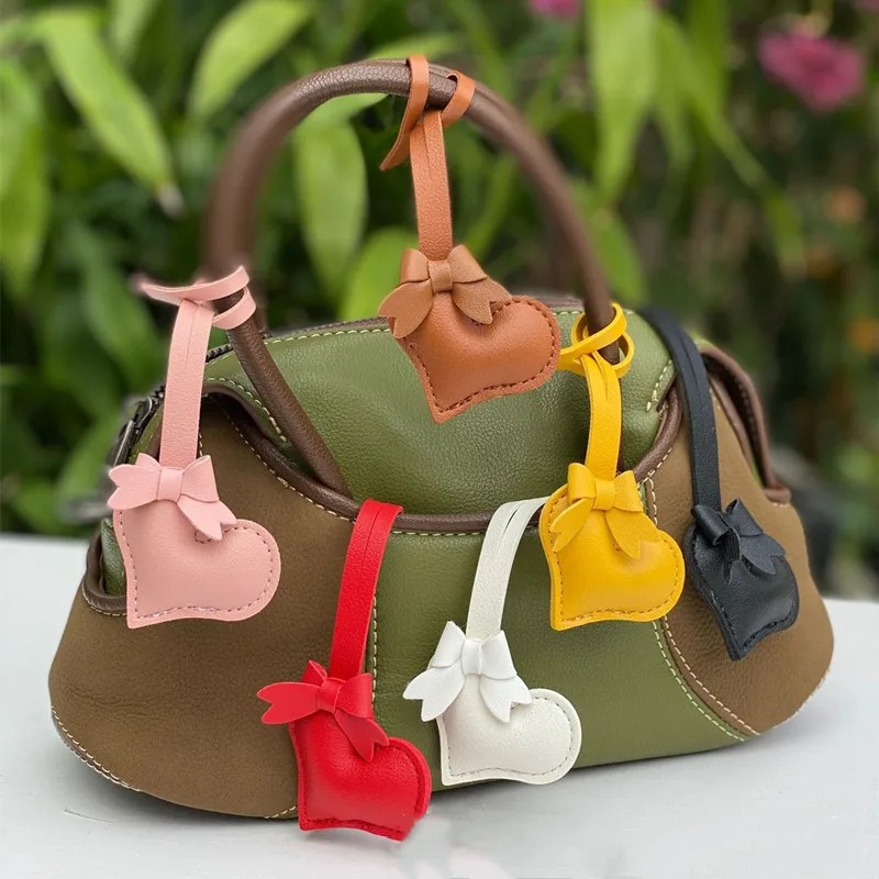 Luxury Charm Love Heart Pendant Handmade Creative Bowknot Keychain Cute Pendant Keychain Bag Accessories