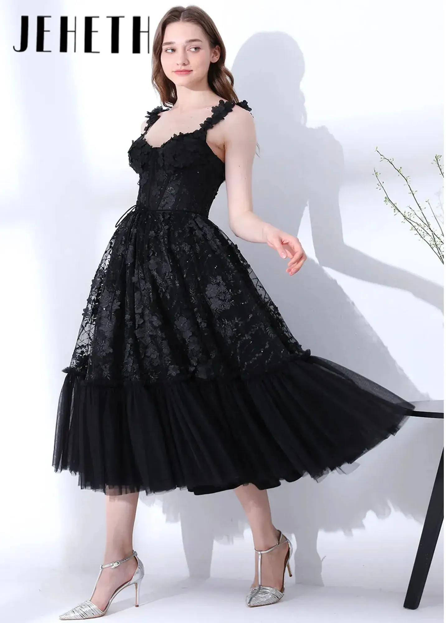 Elegant Black Sweet… - image