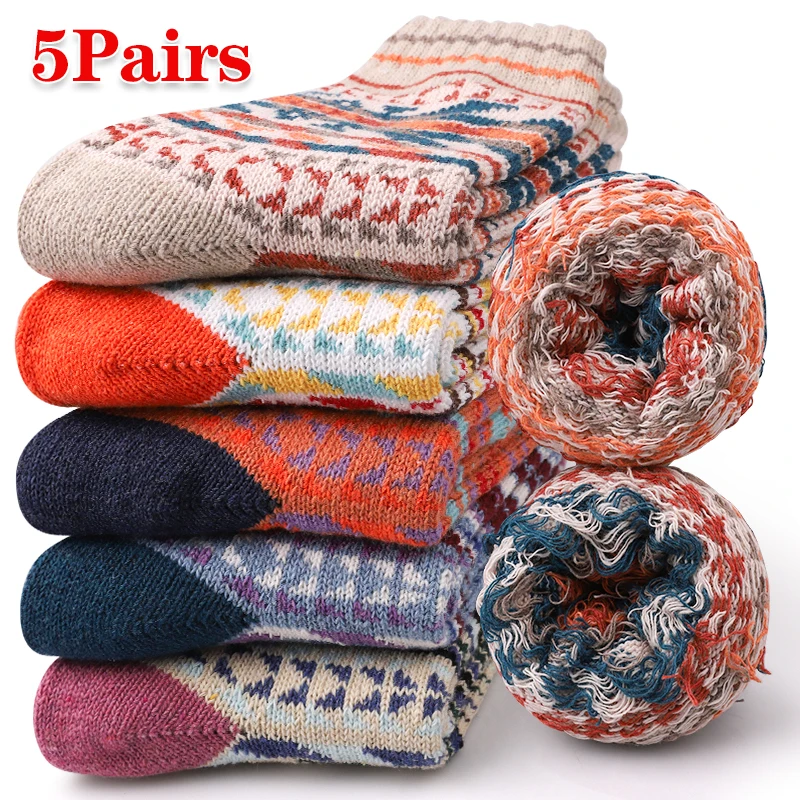 

5Pairs Vintage Folk Art Style Crew Socks Women Plush Thermal Geometric Pattern Knit Mid-Calf Socks for Cold Climate & Daily Wear