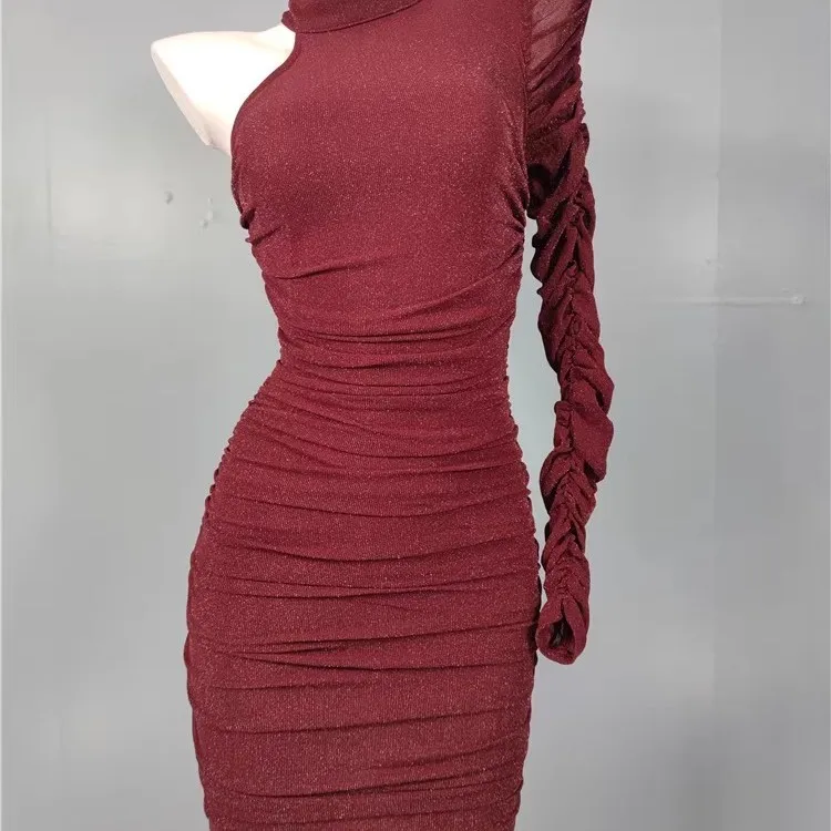 섹시한 순수한 매력의 랩 바디 원숄더 밝은 실 라인 주름 짧은 치마 드레스 크로스보더 트렌디 메쉬 원단 슬림 핏