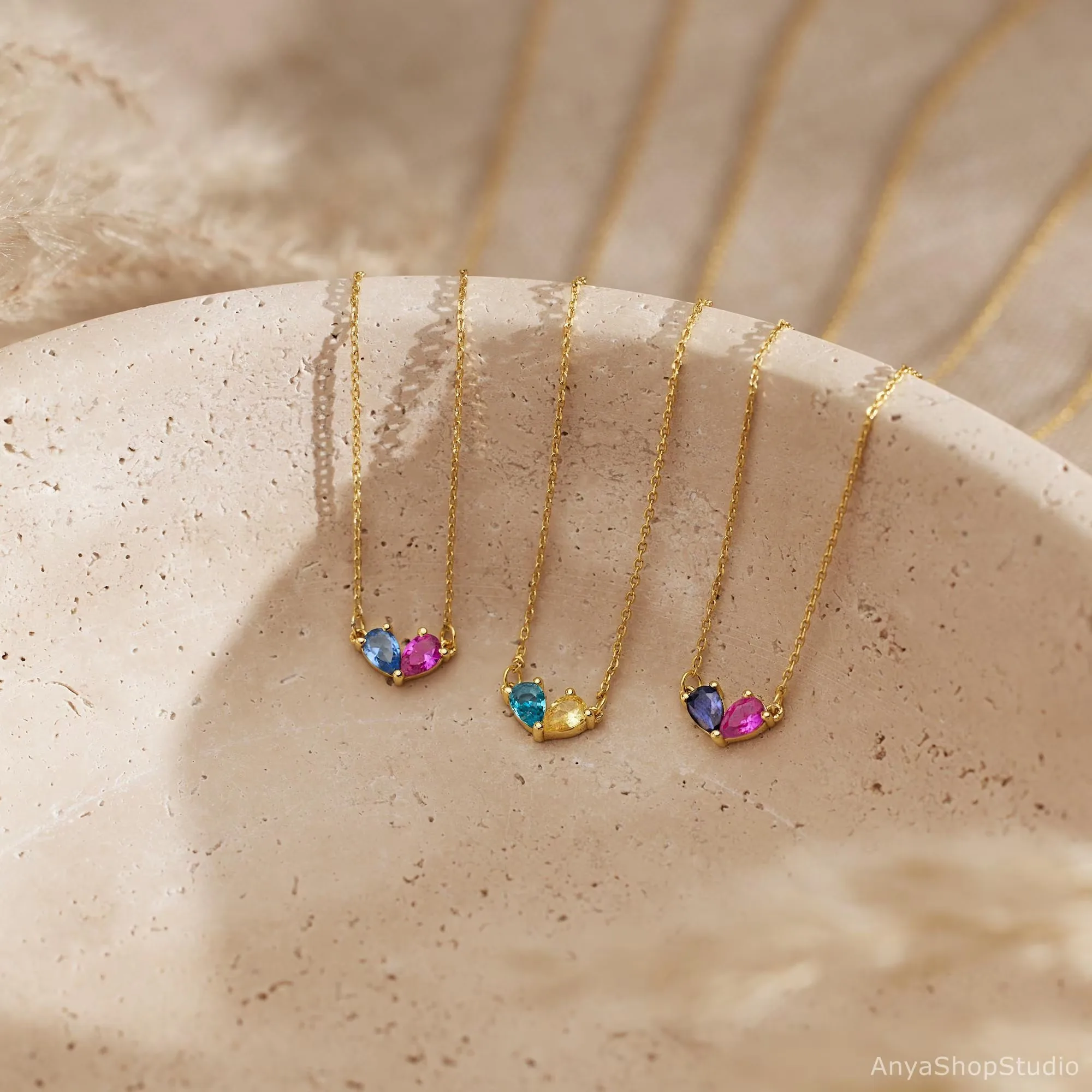 

Ожерелье с крошечным сердечком и камнем, минималистичное ожерелье с 2 камнями, персонализированные украшения с камнями, подарок на день Святого Валентина для нее