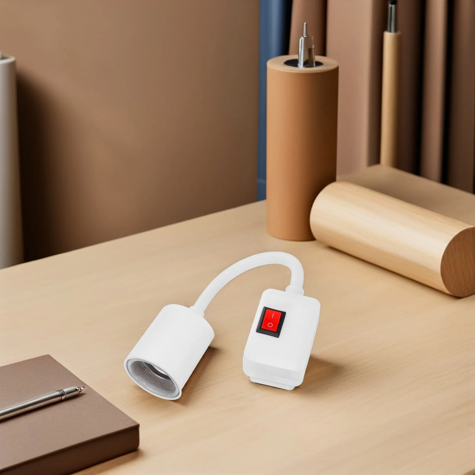 

2 шт. минималистичный практичный керамический адаптер для цоколя лампы со встроенным переключателем для простого позиционирования в любом пространстве, держатель лампочки