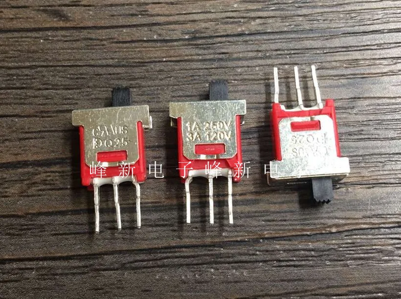 Taiwan Q25 single-pole single-way small micro toggle switch 2 gear 3 foot sliding switch power supply 3A switch