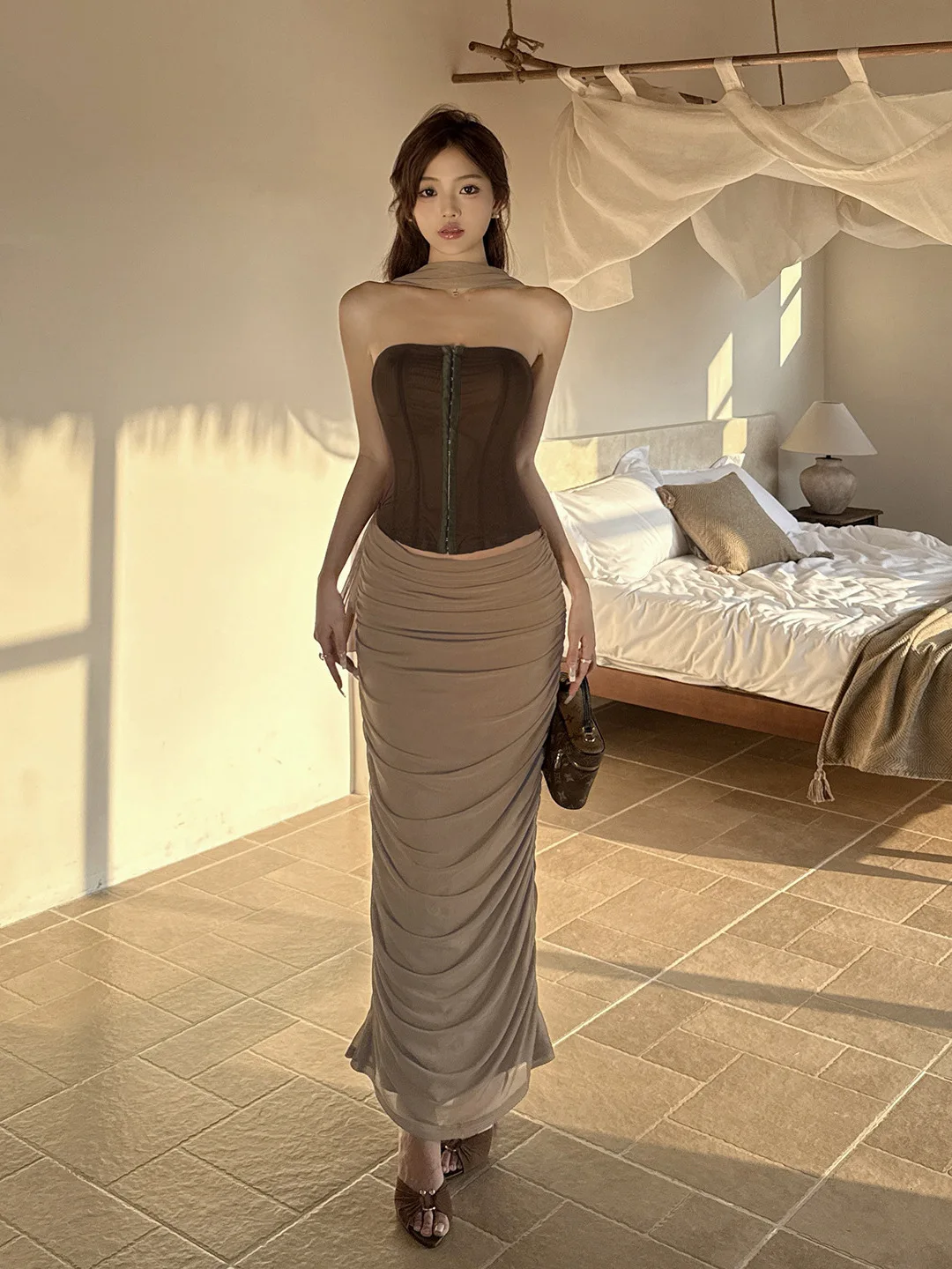 

Women's 2-piece Dress Vintage Green Long-sleeve Knit Cardigan Tie-dye Flocked Jacquard Loose Halter Bodycon Skirt Autumn Suits