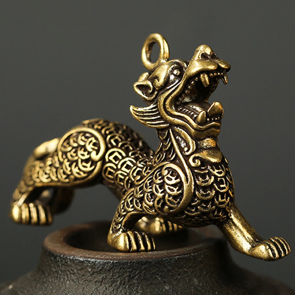 

2 Pcs Lottery Keychain Pendant Keyring Rings Pendants DIY Ornaments Vintage Keyrings God Beast Shaped