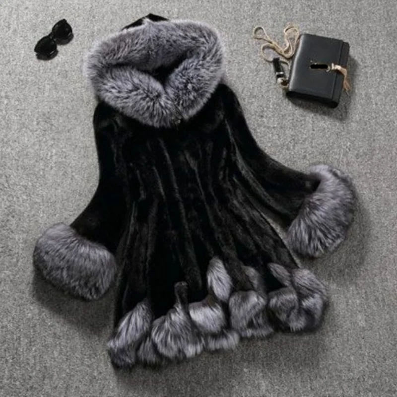 New 2025 faux fur women's coat, a mid-length hooded faux fox fur faux mink fur warm coat
