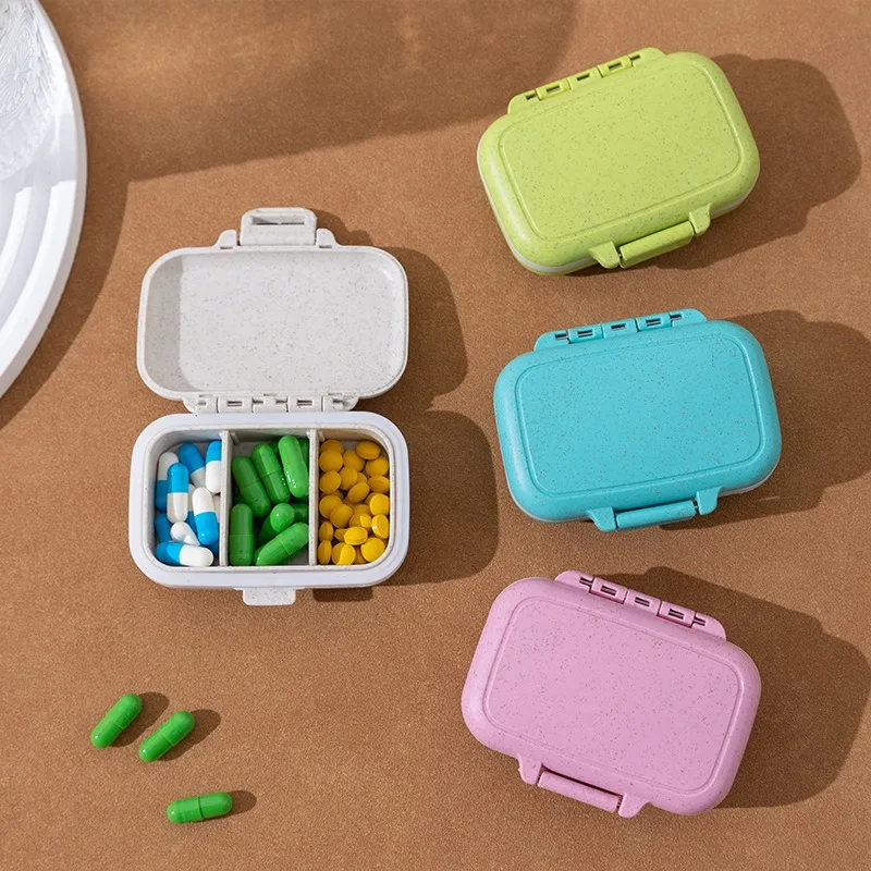 1/4Pcs Medicine Box Straw Wheat Portable 3 Grid Mini Pills Tablets Portable Sealed Bottle Storage