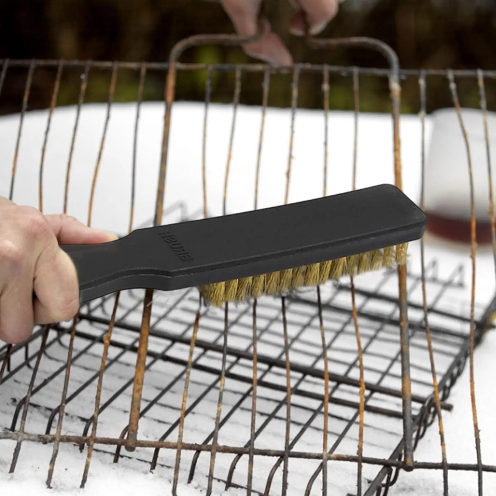 

Brass Brush Wire Scratch Brush Plastic Handle 15x6 Row for Rust Removal BBQ