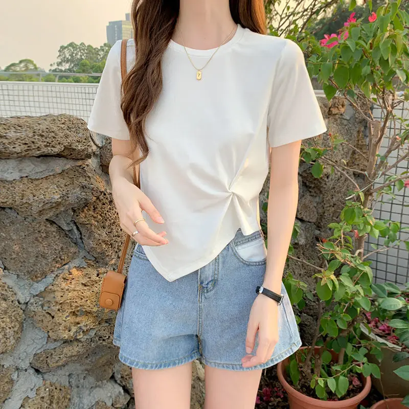 2024 Brand New Womens T shirt Round Neck Irregular Design Short Women T-shirts Leisure Slim Short Sleeve Woman T-shirt Tops Tees