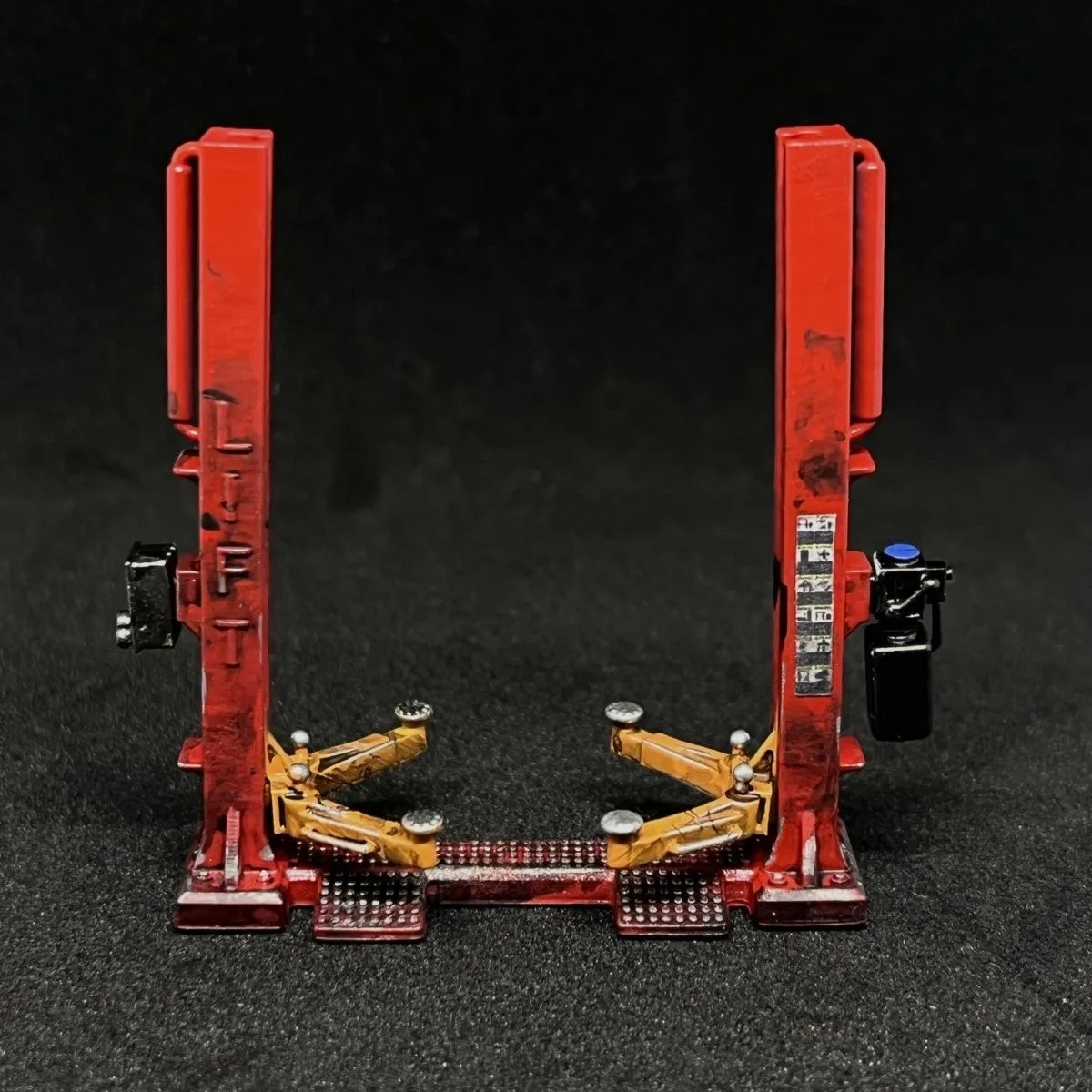 

1:64 Automobile Model Accessories Lift Airport View Sand Table Decoration Miniature Model Collection Ornaments