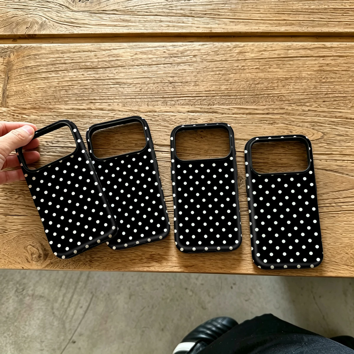 Black White Large Dots Hard Shock-Absorption Phone Case For Samsung Galaxy S26 S25 Ultra S24 S23 Plus 2-in-1 Protective Cover