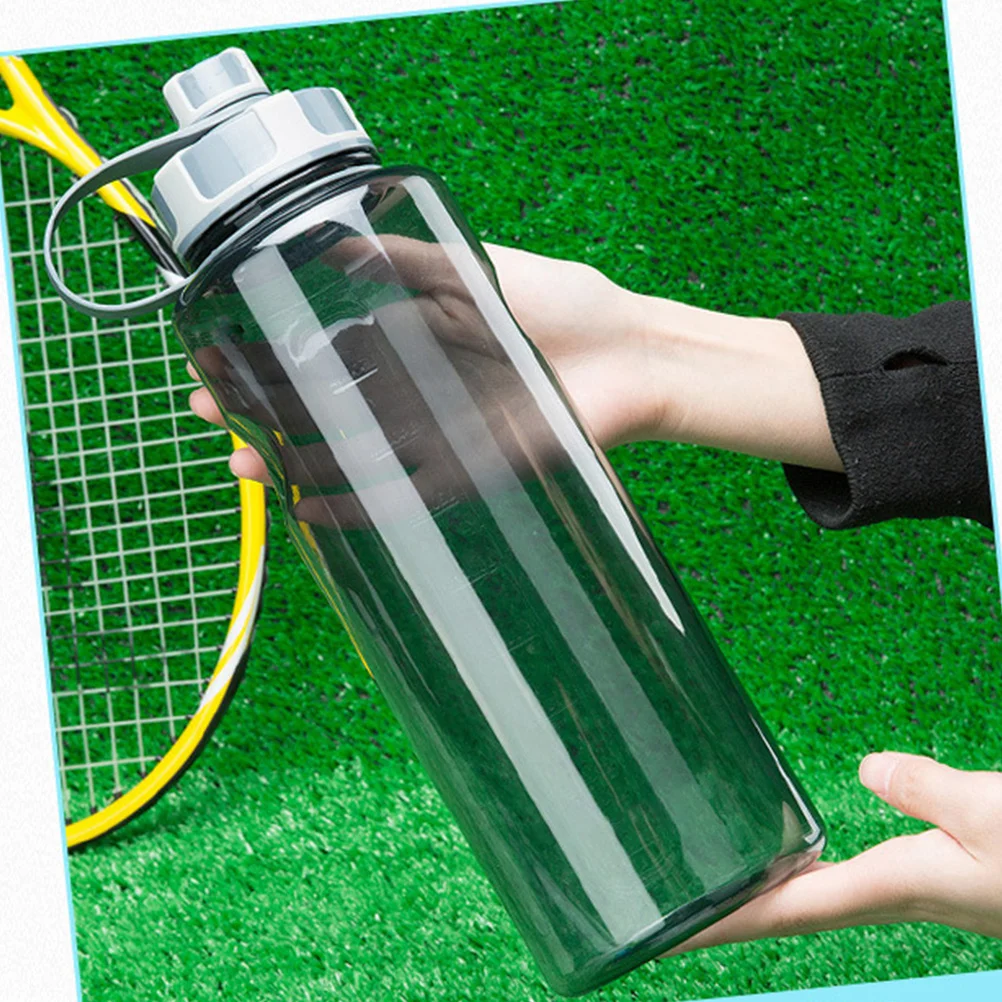 

1Pcs 2000Ml Large Capacity Water Bottle Heavy Duty Plastic Portable Hydration Container for Hiking Travel Gym Built-in