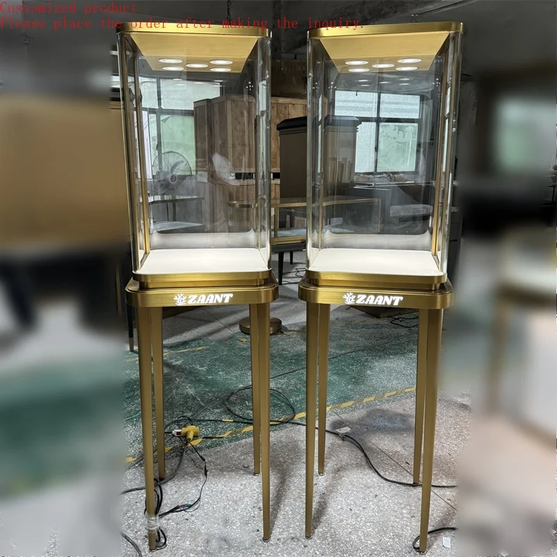 

Custom.Luxury Modern LED Lighting Arc Glass Display Cabinet Metal Jewelry Display Cabinet Suitable for Shopping Mall