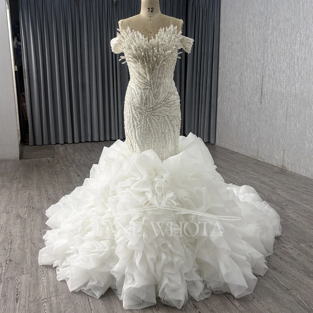 

Elegant Off The Shoulder Sweetheart Wedding Dress With Detachable Ruffles Beaded Sequined Lace Up Back Sheath Customizable Sexy