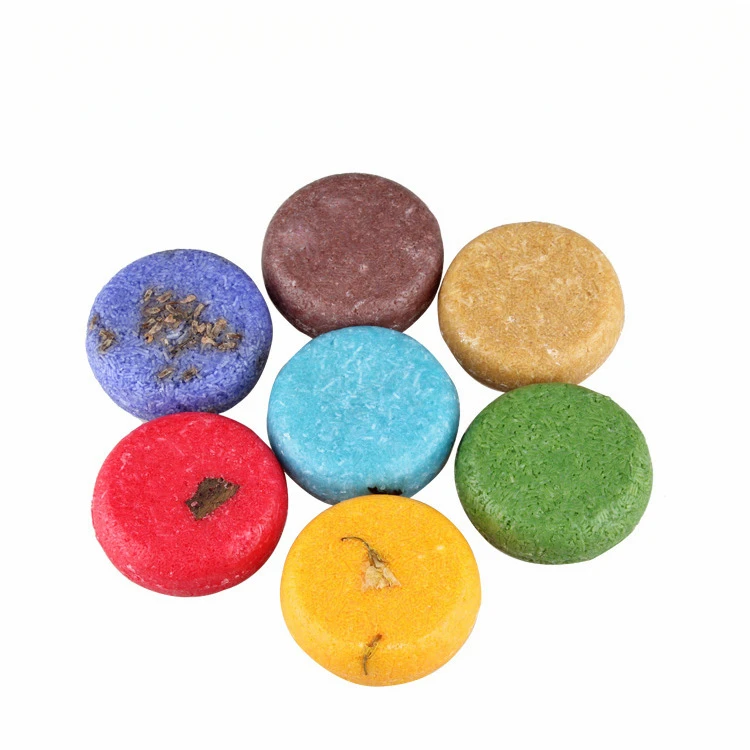 شامبو بوليغونوم مولتيفلوروم خالي من السيليكون للبالغين، زنجبيل للعناية بالشعر، صابون شامبو وإكليل الجبل والنعناع والقرفة