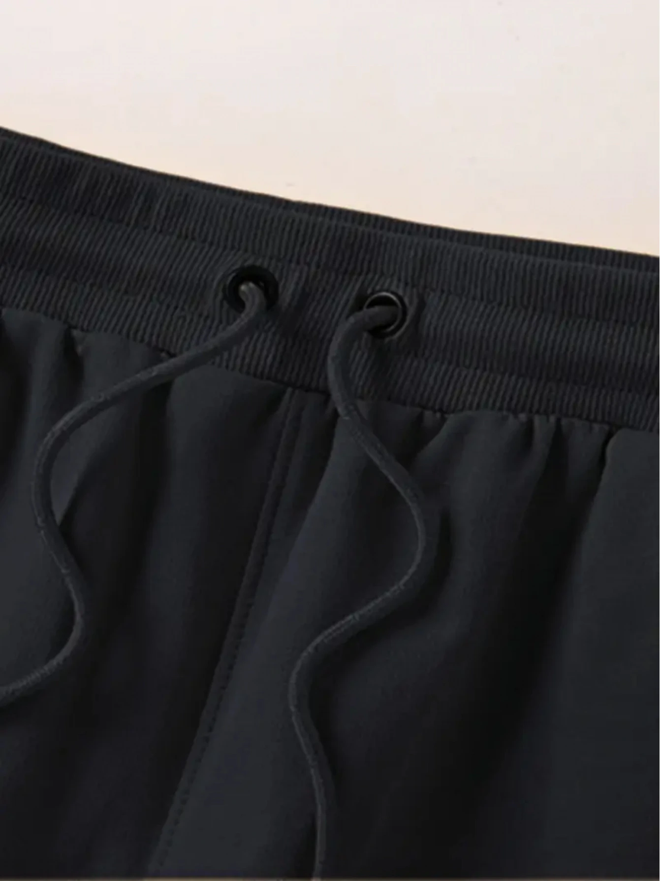 Men's Solid Black Drawstring Shorts Casual Athletic and Versatile with Pockets Lightweight and Loose-Fitting  shorts men