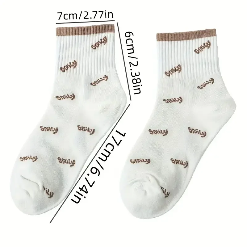 5 Pairs Cute Smiling Face Pattern Socks, Comfortable And Soft Mid Calf Sports Socks For Women In Every Day