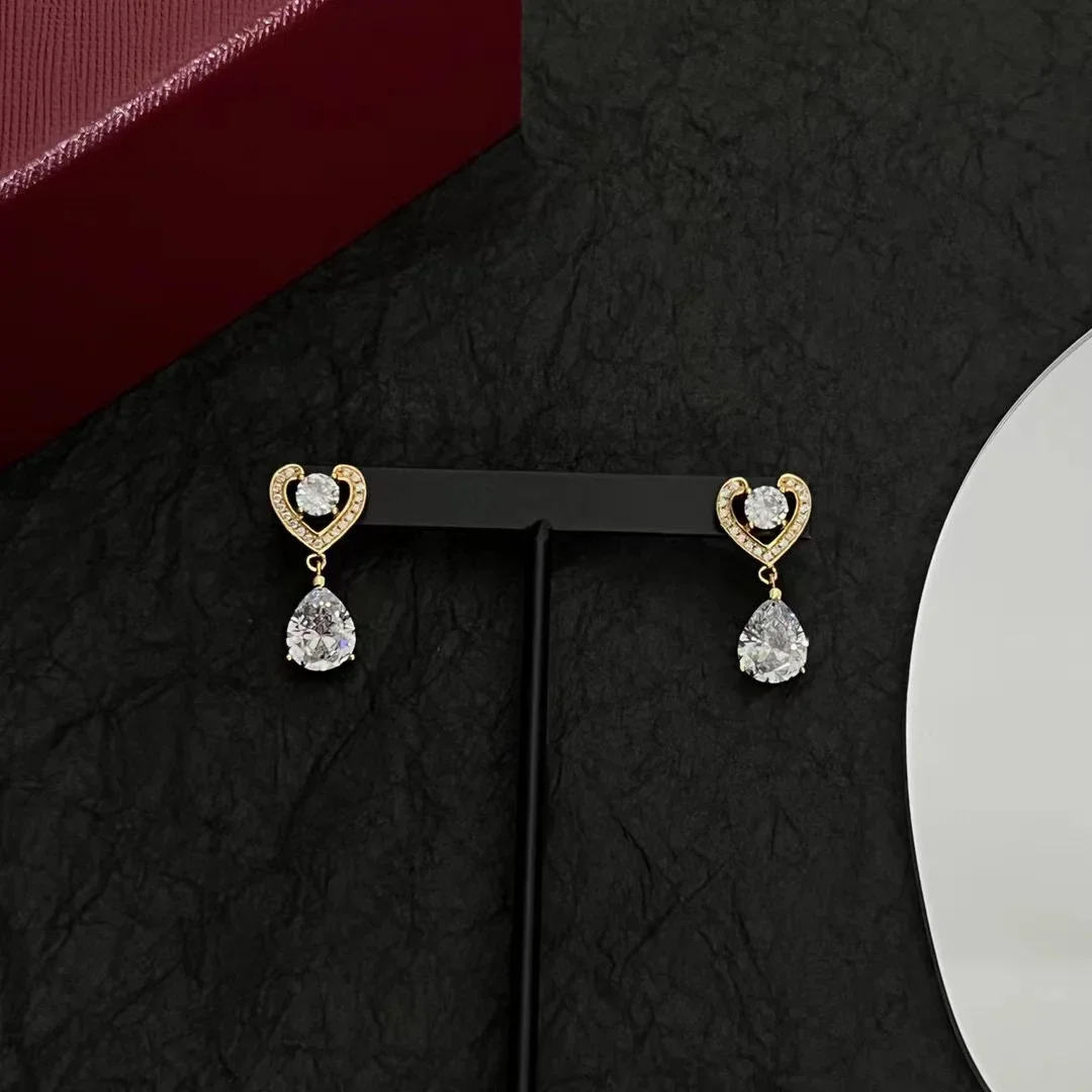 

New 2023 Trend Classic High Quality Hot Brand Fashion Gifts Heart Luxury Jewelry Earrings For Women Wedding Pure 925 Sliver