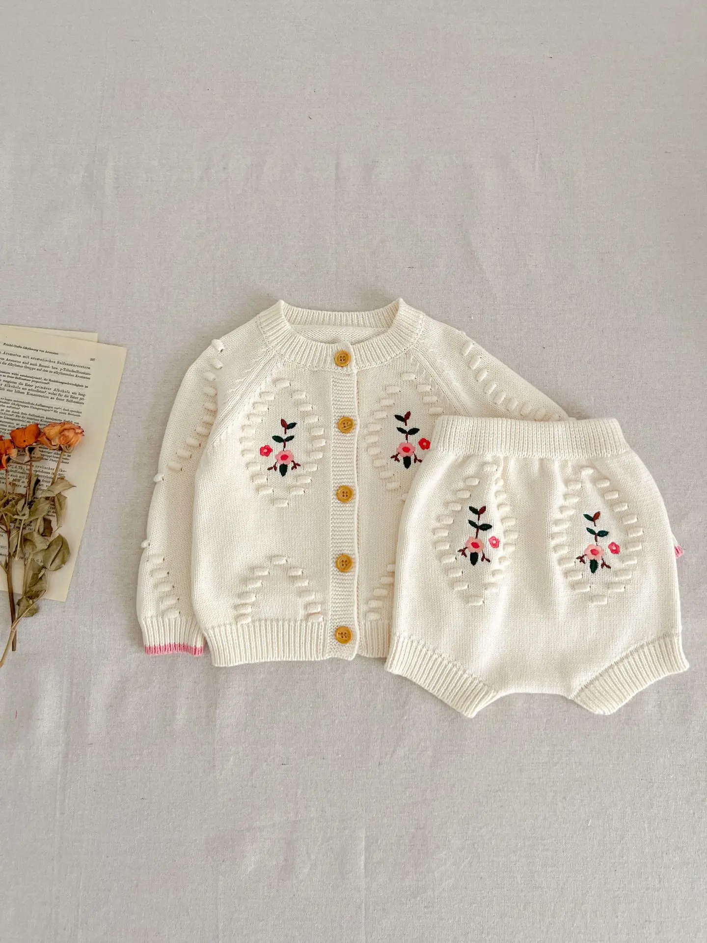 Autumn  Newborn Infant Baby Cardigan Girls Handwork Embroidery Jacket Knit Sweater Coat  Kids Fashion Baby Clothing