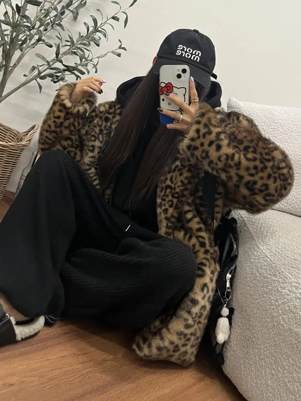 Invierno nuevo Sle Chic abrigo de piel suelto para mujer estampado de leopardo Plu largo Sve coreano Sle fibra de poliéster abrigo Lazy Sle