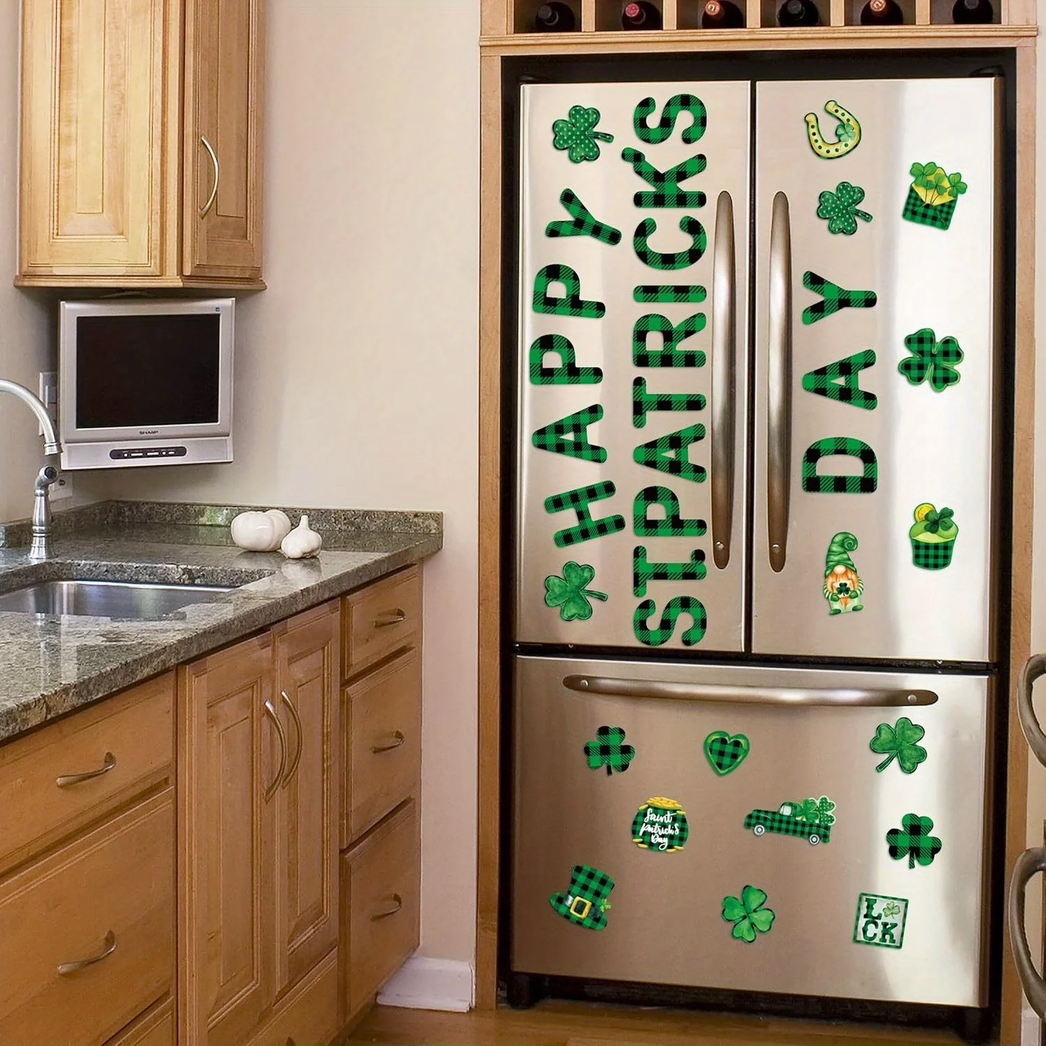 35-Piece St. Patrick's Day Magnetic Decor Kit for Garage Doors Holiday Removable Magnets with 'St. Patrick's Day Cheer' Banner F