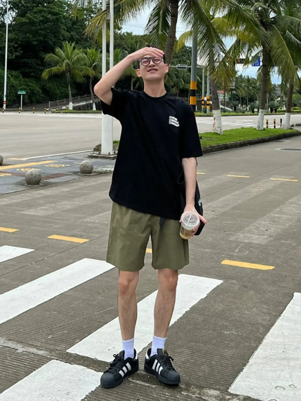 Military Green Cool Feeling Casual Shorts Men's Straight Leg Breathable Outdoor Sports High End Drape Beach Five-Point Pants