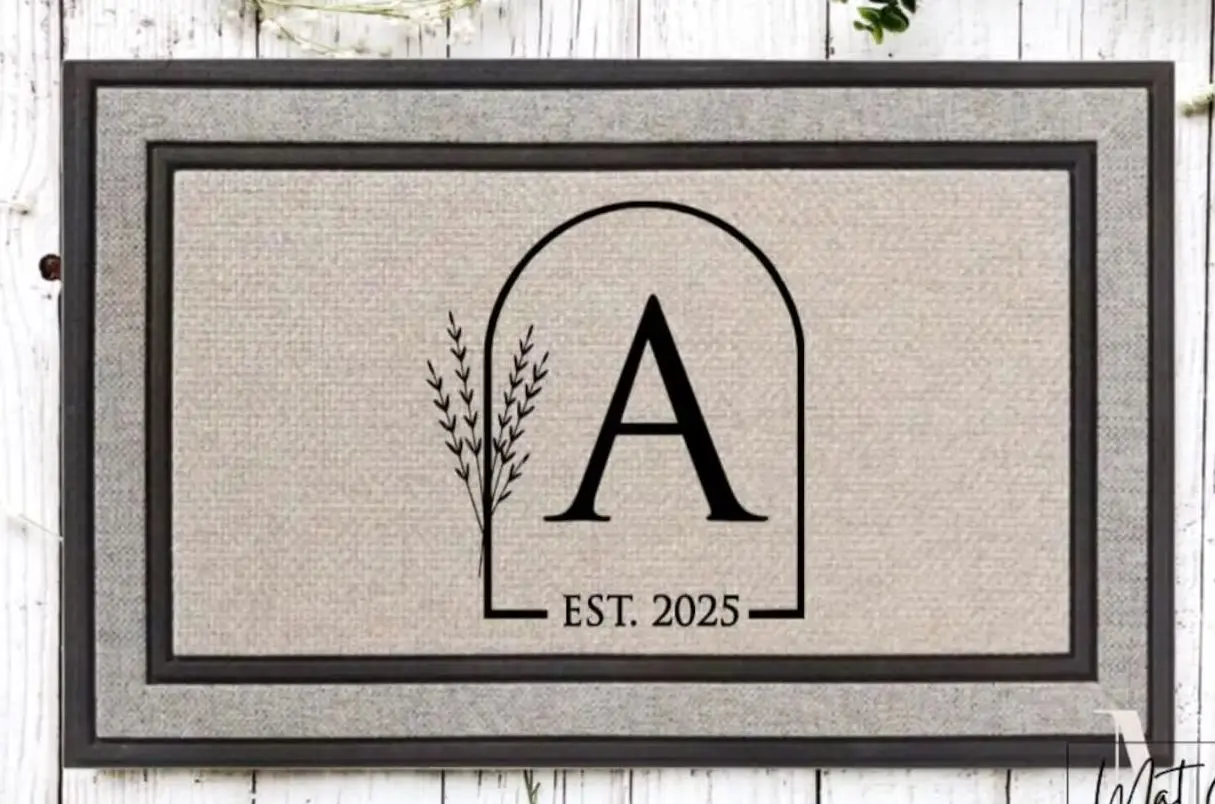 Minimalist Monogram Gray Doormat Custom Last Name Welcome Mat Personalized Entry Rug Modern Style Trendy Outdoor Carpet Doormat