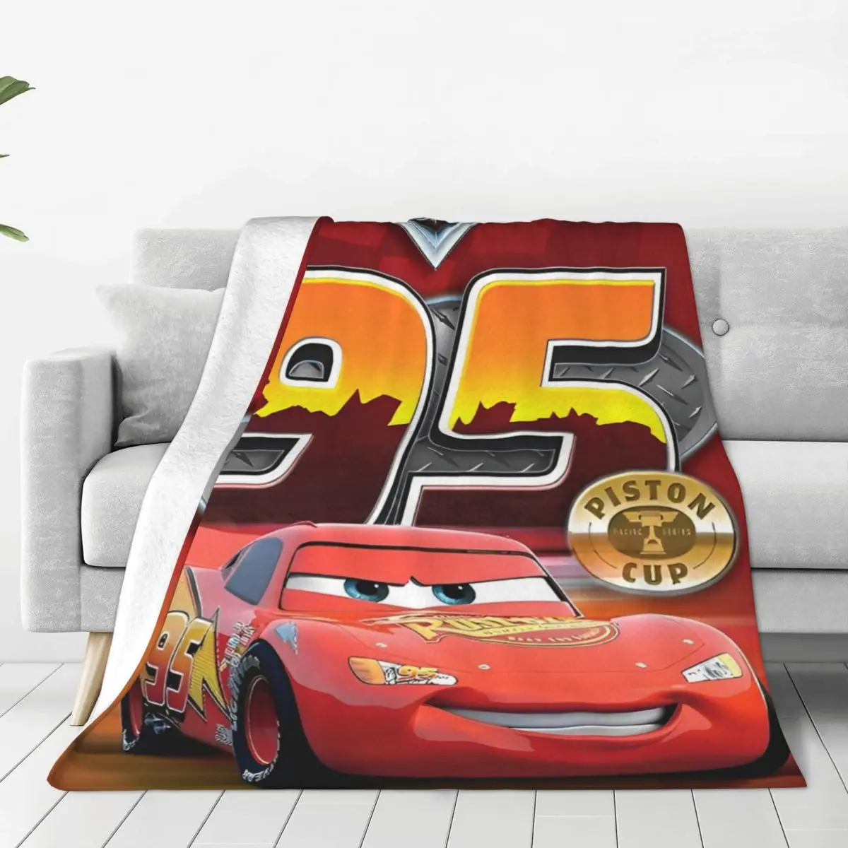 Pixar Lightning McQueen Cars Cartoon Blanket Airplane Travel Flannel Bedding Throws For Couch Chair Soft Warm Design Bedspread