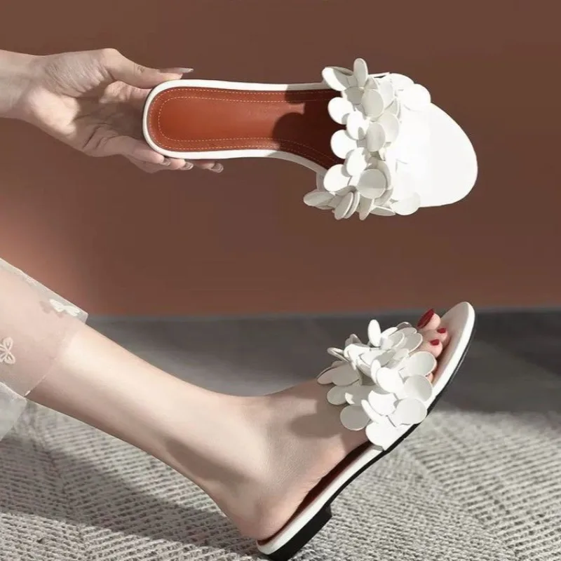 

Summer New Style Fashionable and Comfortable Women's Sandal French Women's Flat Flower Slipper Women's Luxury Shoe Zapatos Mujer