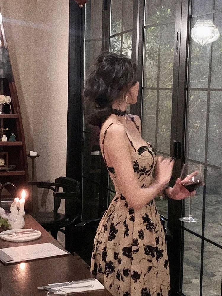 Elegantes Vintage-Abschlussball-Midikleid mit Spaghettiträgern, ärmellos, schmale Passform, figurbetontes Abend-Partykleid für Damen, modische Kleidung