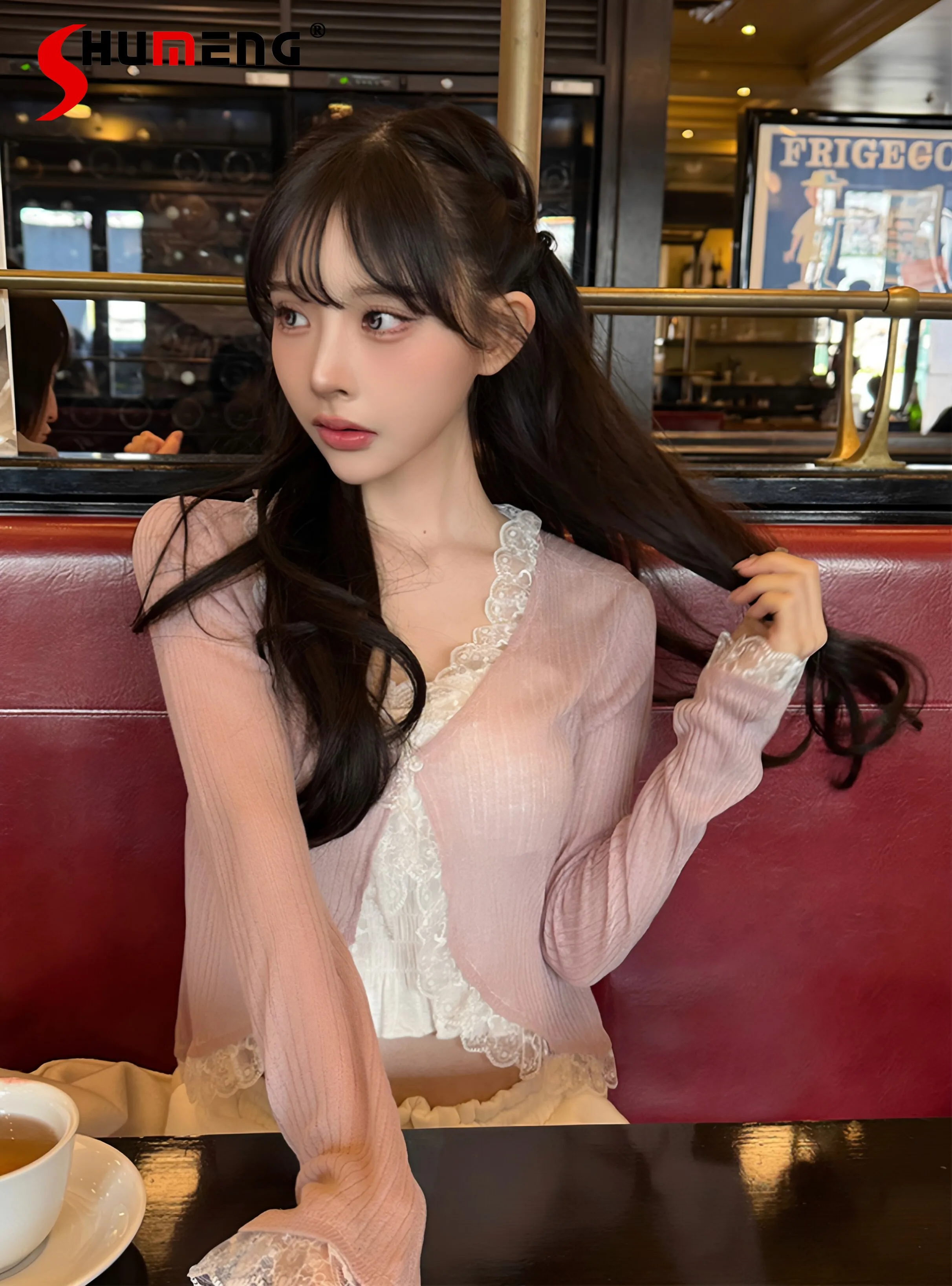 

Japanese Elegant Sweet Lace Splicing Flare Sleeved Single-breasted Versatile Short Knitted Cardigan Tops for Women Spring 2026