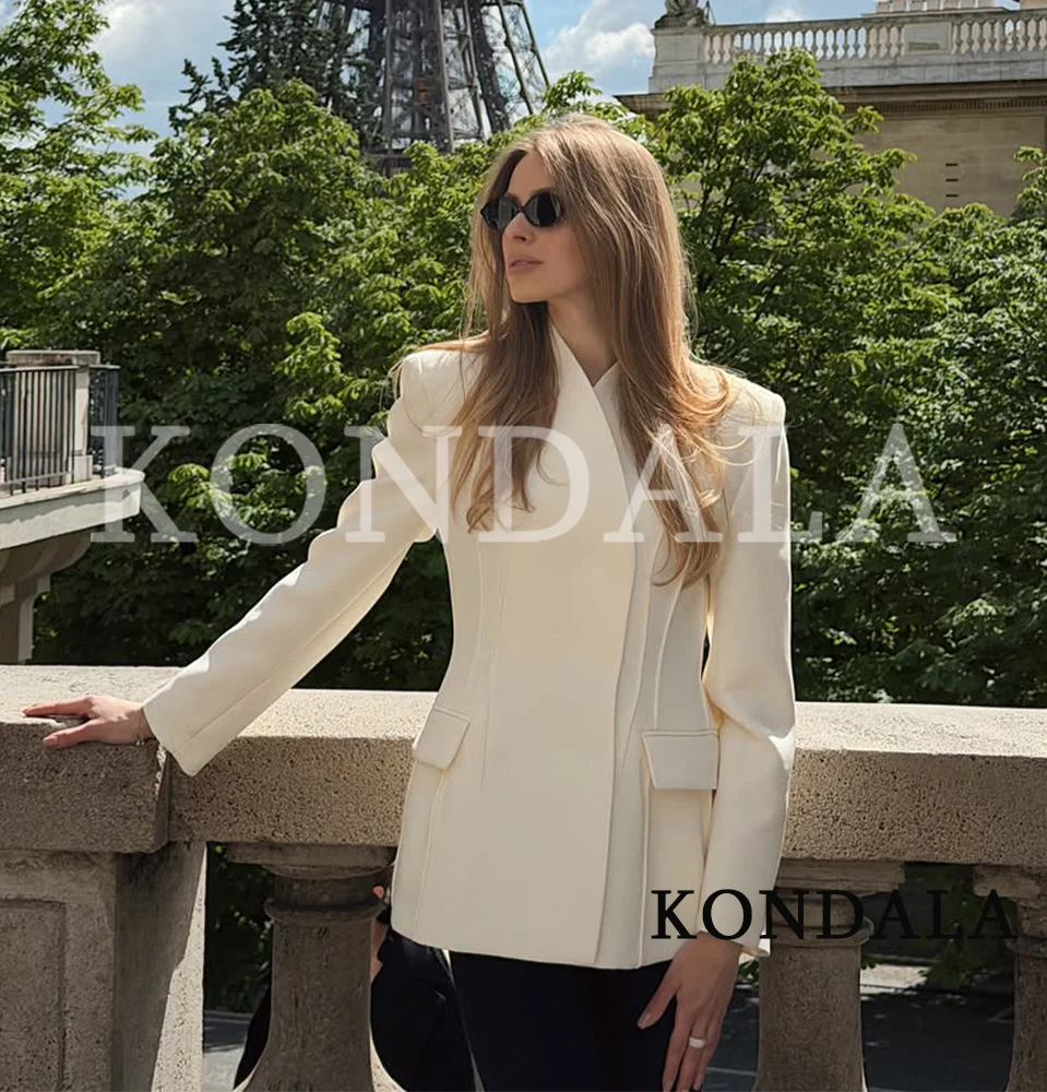 Blazer Minimalista KONDALA para Mujer, Estilo Urbano, Moderno, Entallado, Nueva Colección Primavera 2026, Blazer Chic para Mujer para Reuniones Festivas