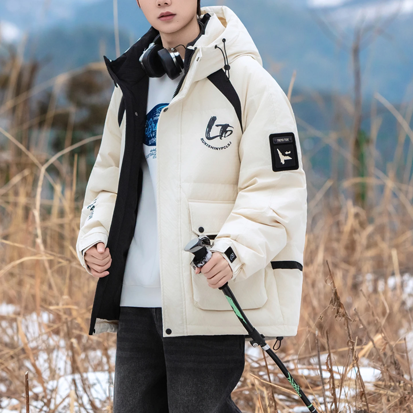 

Зимняя новинка 2025: Мужская модная повседневная легкая теплая куртка-пуховик из полиэстера с не требующей глажки обработкой