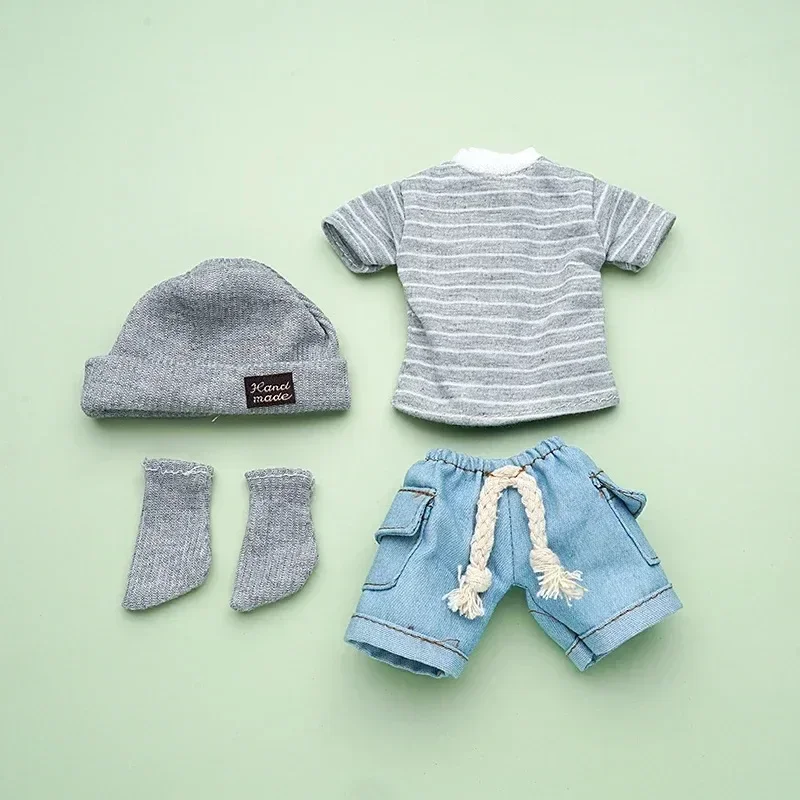 Doll's Clothes Suitable for 30CM BJD 1/6 Chubby Body Doll T-shirt Shorts Suit(Not suitable for 30cm reborn dolls）