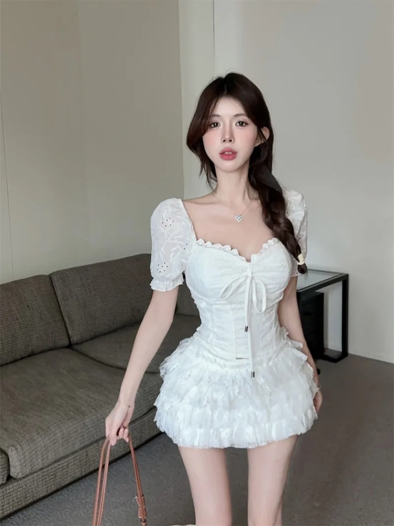 

Summer New Pure Desire Sweet Slimming Floral Tie ort Sve T-irt And Puffy f Skirt Two-Piece Set Women's Faion