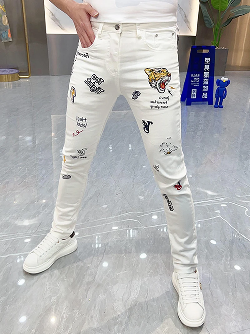 

White Embroidered Slim Fit Men's Jeans Fashionable Korean Style Small Footed Pants Spring Summer Casual High Waist Long Pants