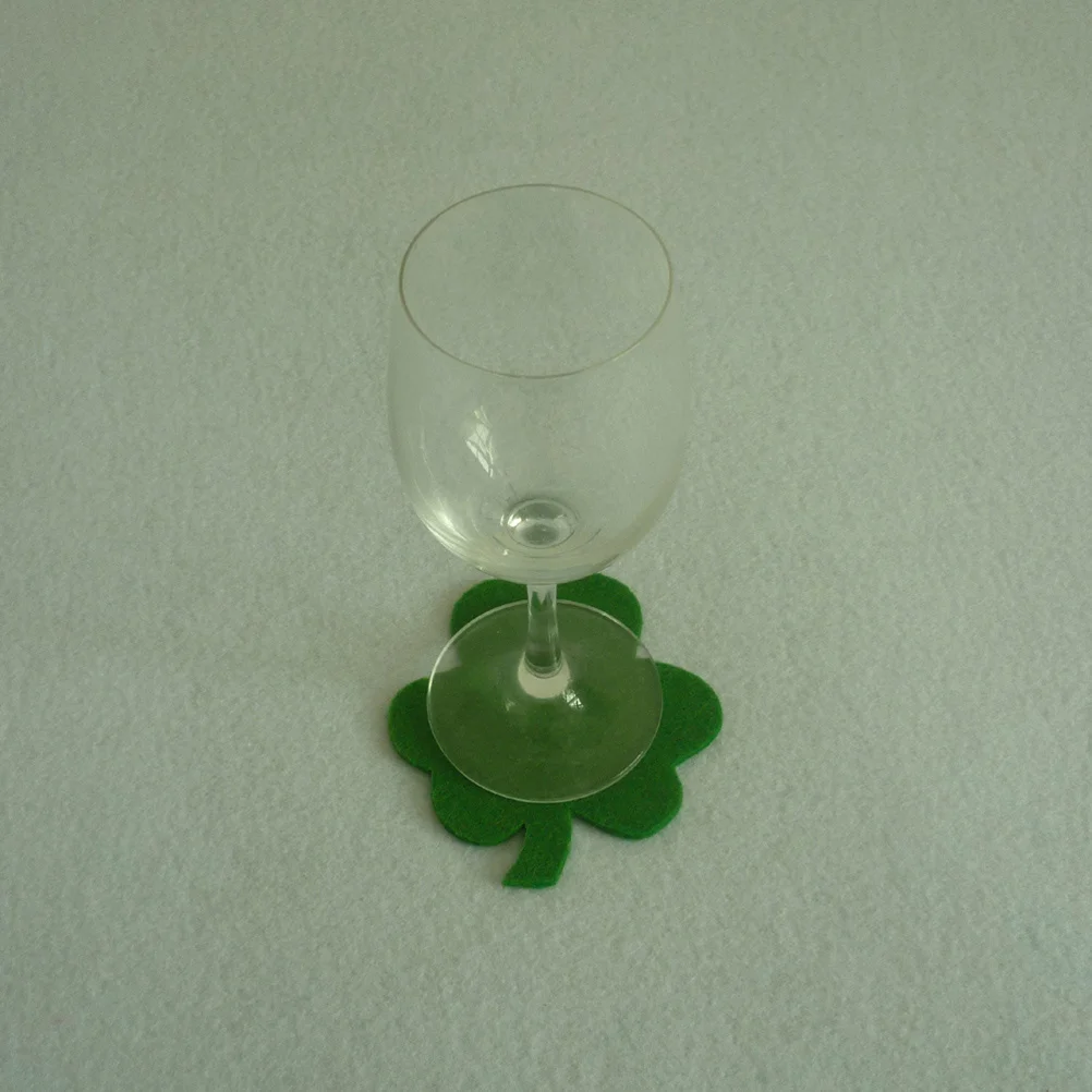 

16Pcs Shamrock Cup Coasters St. Patrick Theme Party Drink Mats Simple Heat Insulating Home Decoration Accessory Set