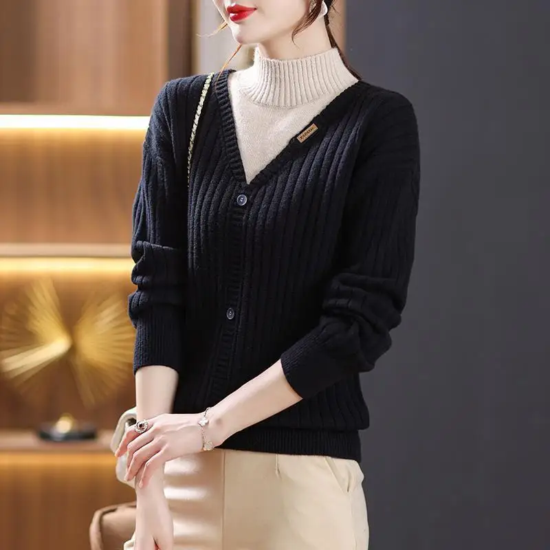 

Half High Collar Spliced Pullover Sweater for Women's 2023 Autumn/Winter New Fashion Slim Fit Thread Knitted Bottom Top