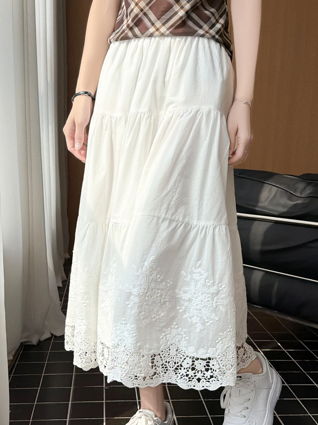 

White Lace Embroidery Heavy Work Hollow out Midi Skirt Women's High Waist A-Line Skirt Breathable Comfortable Commute Style