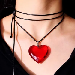 HUANZHI Red Glass Heart Pendant Necklace Personalized Collarbone Chain Fashion Y2K Punk Jewelry for Women Girls