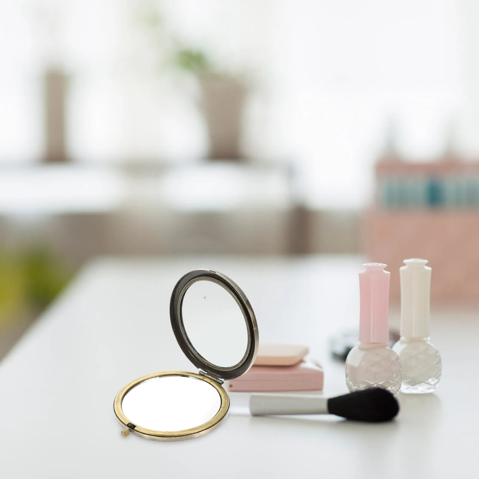 

Double-Sided Floral Pattern Folding Makeup Pocket Mirror Durable Zinc Alloy Portable Purse Mirror 7cm Diameter