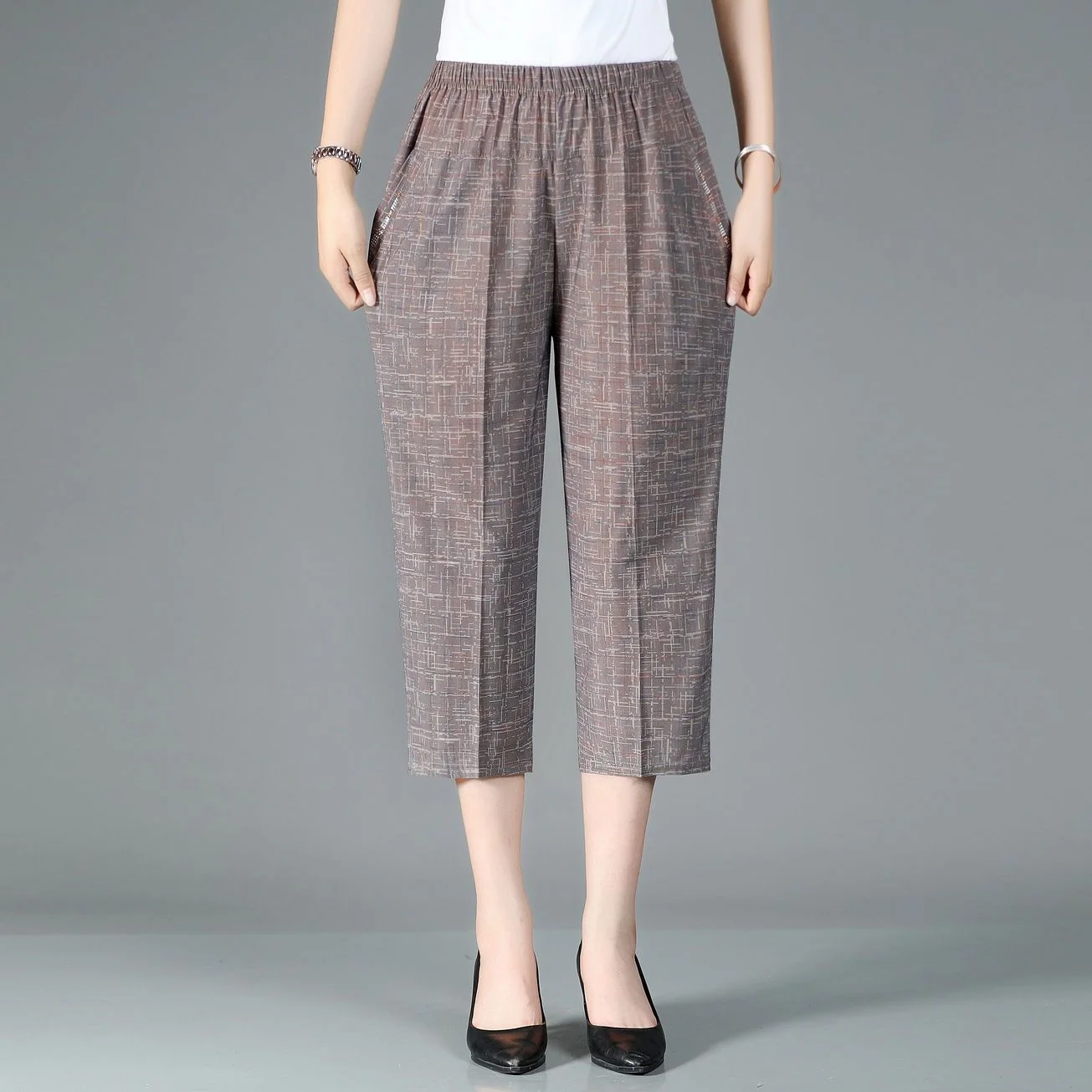 Middle Aged And Elderly Women's High Waisted Elastic Mother's Pants Solid Color Calf-Length Pants Female 3/4 Trousers