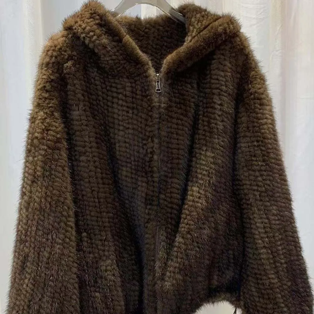 2025 جودة عالية الخريف والشتاء المخملية على الوجهين مضفر فرو المنك قبعة معطف المرأة فضفاضة معطف المنك عادية